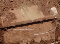 LAHİT - İnşaat Kazısında Roma Dönemine Ait 3 Mezar Bulundu