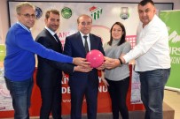 VOLEYBOL MAÇI - Kansere Karşı Farkındalık İçin 'Pembe File'