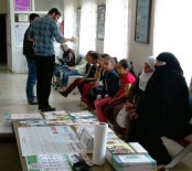 BALPıNAR - 8 Öğrenci Zehirlenme Şüphesiyle Hastaneye Kaldırıldı