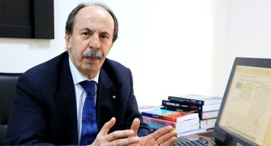 ARÜ'lü Akademisyen Türkiye Tıp Tarihine Geçti