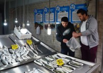 AHMET AYGÜN - Av Yasağı Balık Fiyatlarını Yükseltti