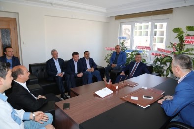 Başkan Akdoğan'dan Siyasi Parti Ve STK'lara Teşekkür Ziyareti