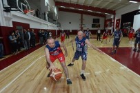 MİLLİ BASKETBOLCU - Denizli Valisinden Basketbol Şov