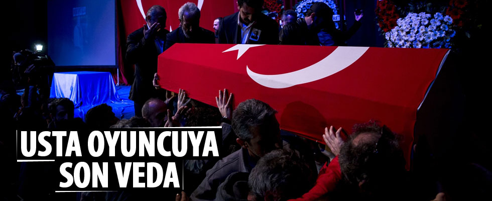 Usta oyuncu Bülent Kayabaş'a veda