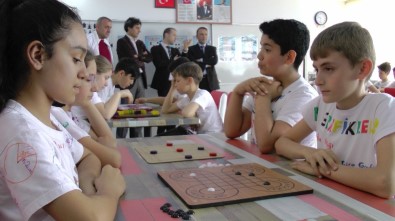 Akçakoca Atatürk Ortaokuluna Zeka Atölyesi Açıldı