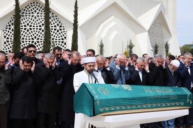 Erdoğan, Cenaze Törenine Katıldı
