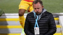 SERGEN YALÇIN - Süper Lig'de istifa depremi!