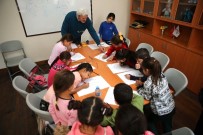 Ata'larına Karikatür Çizdiler