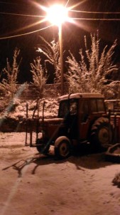 Dursunbey'de Kar Yağışı