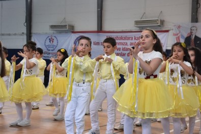 Kar Yağışı 23 Nisan Coşkusunu Kızılcahamam'da Söndüremedi