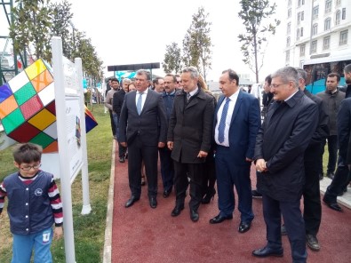 Pendik'te Türk- Macar Dostluk Parkı Açıldı