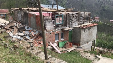 Trabzon'da Fırtına Açıklaması 1 Ölü