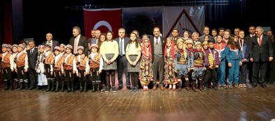 Uşak'ta 23 Nisan Ulusal Egemenlik Ve Çocuk Bayramı Kutlandı