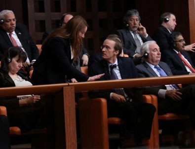 Bacak bacak üstüne attı, böyle uyarıldı!