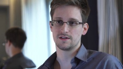 Edward Snowden Rusça Öğreniyor