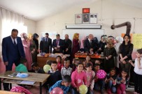 MEHMET NURİ ÇETİN - Üniversite Öğrencilerden Köy Okuluna Destek