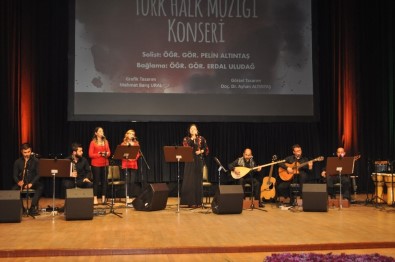 Anadolu'da Türk Halk Müziği Konseri