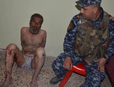 IŞİD'li komutan çıplak yakalandı