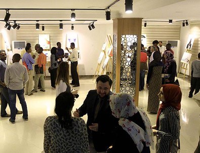 Karikatürist Turhan'ın sergisi Hartum'da açıldı