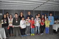 AYDıN ÖZCAN - Satranç Şampiyonları İzmir'de Buluştu