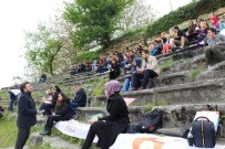 KONURALP - Tarihi Mekanda Kitap Okudular