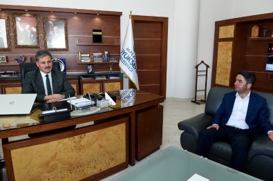 CHP İl Başkanı Kiraz'dan Çakır'a Teşekkür Ziyareti