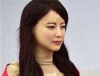 ROBOT - Çin'de Jia Jia adlı robot, ilk İngilizce röportajını gerçekleştirdi
