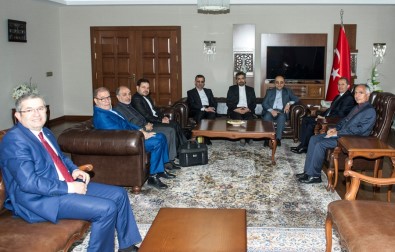 İran Doğu Azerbaycan Eyaleti Vali Yardımcısı Ali Navadad, Vali Taşyapan'ı Ziyaret Etti