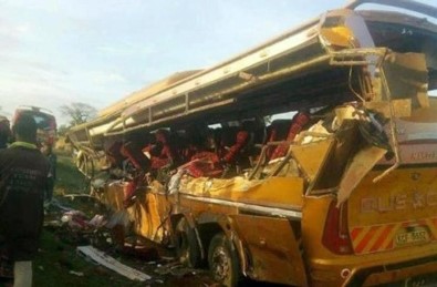Kenya'da Kazanın Ardından Kaçan Otobüs Şoförü Aranıyor