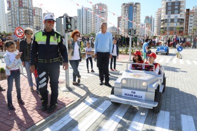 Türkiye'nin En Kapsamlı Trafik Eğitim Parkı Mersin'de Hizmete Girdi