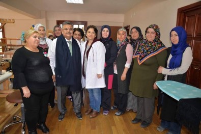 Başkan Yağcı, Bilecik Osmanlı El Sanatları Merkezi'ni Ziyaret Etti