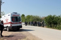 OSMAN YAZıCı - Çarptığı Genci Araziye Atıp Kaçtı