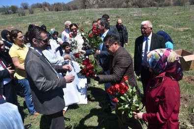 Kızılcahamam'da Ebe Ve Hemşireler Günü Etkinliği Yapıldı