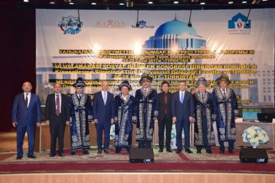 'Uluslararası Sosyal Bilimler Kongresi Açıklaması Türkistan Forumu III' Açılış Töreni Gerçekleştirildi