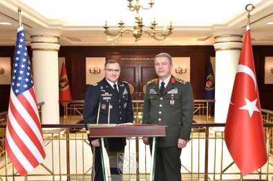 ABD Avrupa Kuvvetleri Komutanı Ankara'da