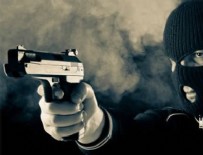 SOYGUN - Bağcılar'da kuyumcuya silahlı saldırı