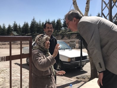 Başkan Çetin, Pursaklar'da Ziyaretleriyle Gönüllere Dokunuyor