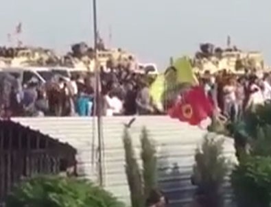 ABD askerleri öldürülen YPG'lilerin cenazesine katıldı