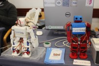 ROBOTLAR - Geleceğin Robotları BAU'de Yarıştı