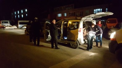 Huzur Türkiye-5 Uygulamasında Düzce'de Aranan 3 Kişi Yakalandı