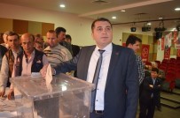 ÜMIT KARAHAN - Kula MHP'de Baytok Güven Tazeledi