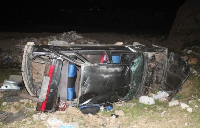 Otomobil 25 Metre Yüksekten Uçtu Açıklaması 6 Yaralı