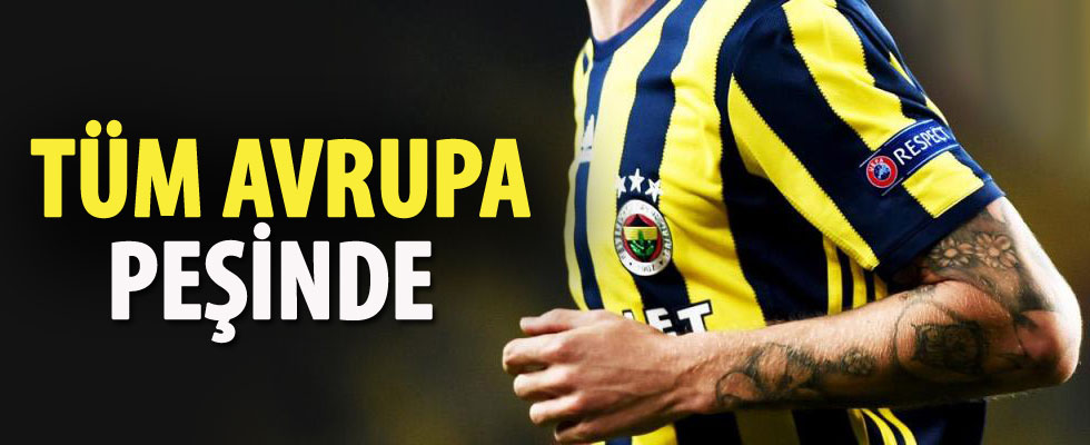 Avrupa’da Simon Kjaer çılgınlığı
