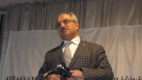 AK PARTİ İLÇE BAŞKANI - Burhaniye'de Prof. Erbay Yeni Anayasa Taslağını Anlattı