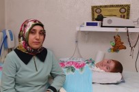 KAS HASTALIĞI - Cihazlara Bağlı SMA Hastası Çocuğun Annesinden Umut Dolu Mesaj