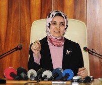 AYŞEGÜL JALE SARAÇ - FETÖ Jale Saraç'a bir çanta dolusu ziynet eşyası yollamış!