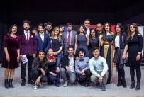 HAKKARI ÜNIVERSITESI - Hakkari'de Müzik Dinletisi Ve Tiyatro Gösterisi