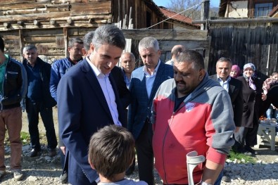 KOAH Hastası Yaşlı Kadına Vali Baruş'tan Ziyaret