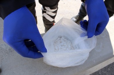 Manavgat'ta 2 Ayda 250 Bin TL Değerinde Metamfetamin Ele Geçirildi