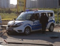 Mersin'de polis aracına saldırı